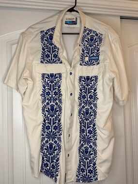 Magellan Outdoors Men’s Cream Short-Sleeve Shirt with Blue Embroidered Pattern